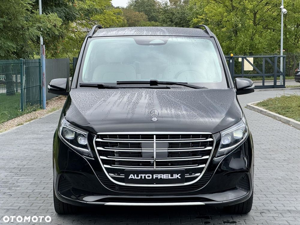 Mercedes-Benz V-Class 2026 photo 3