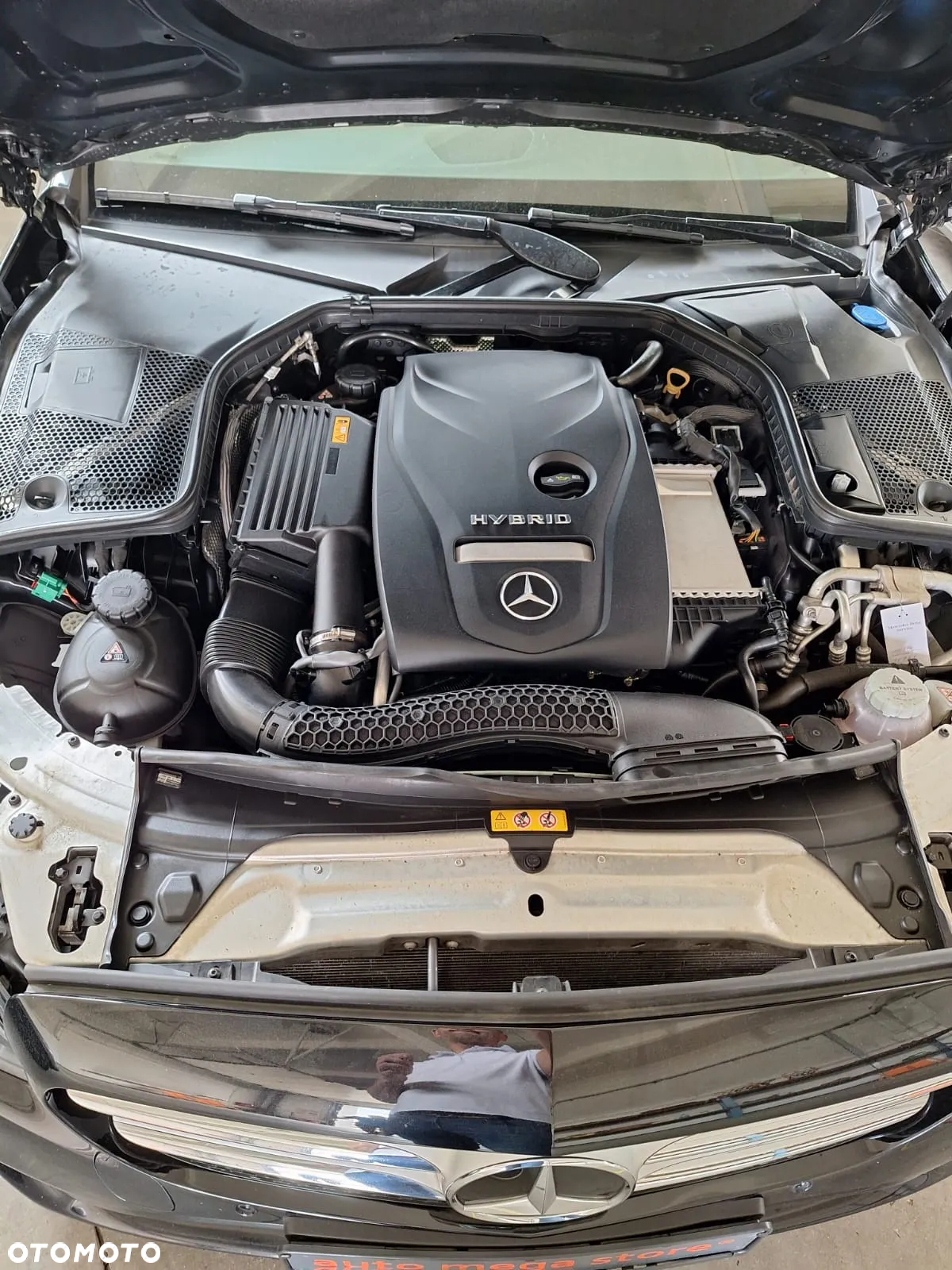 Mercedes-Benz Klasa C 300 e T 9G-TRONIC Avantgarde - 30