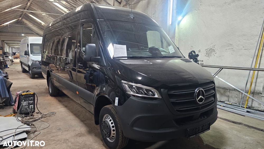 Mercedes-Benz SPRINTER - 21