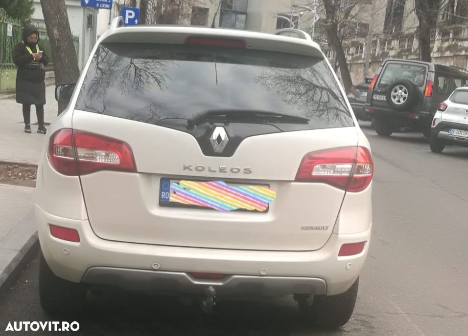 Renault Koleos 2.0 dCI 4X4 Dinamique Aut - 19