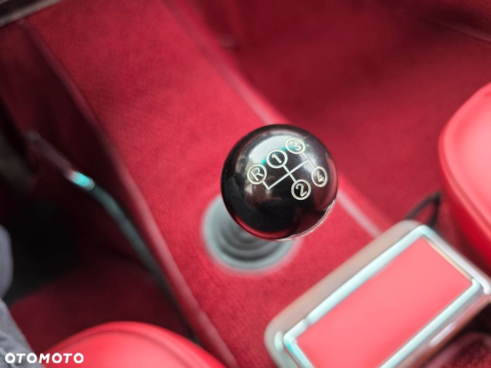 Mercedes-Benz SL - 28