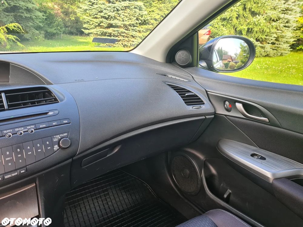 Honda Civic 1.8 Executive - 10