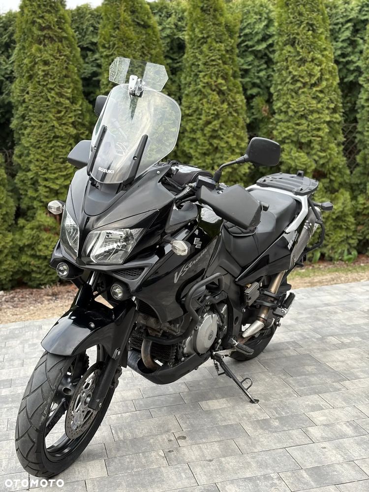 Suzuki V-STROM - 8