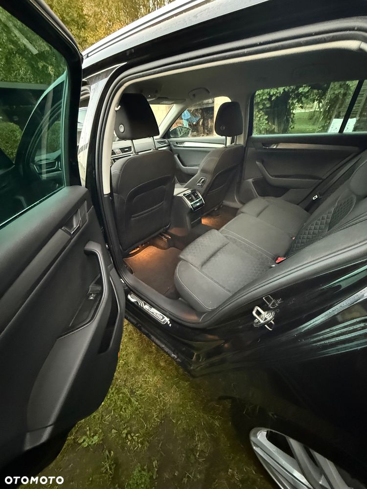Skoda Superb 2.0 TDI Style - 18