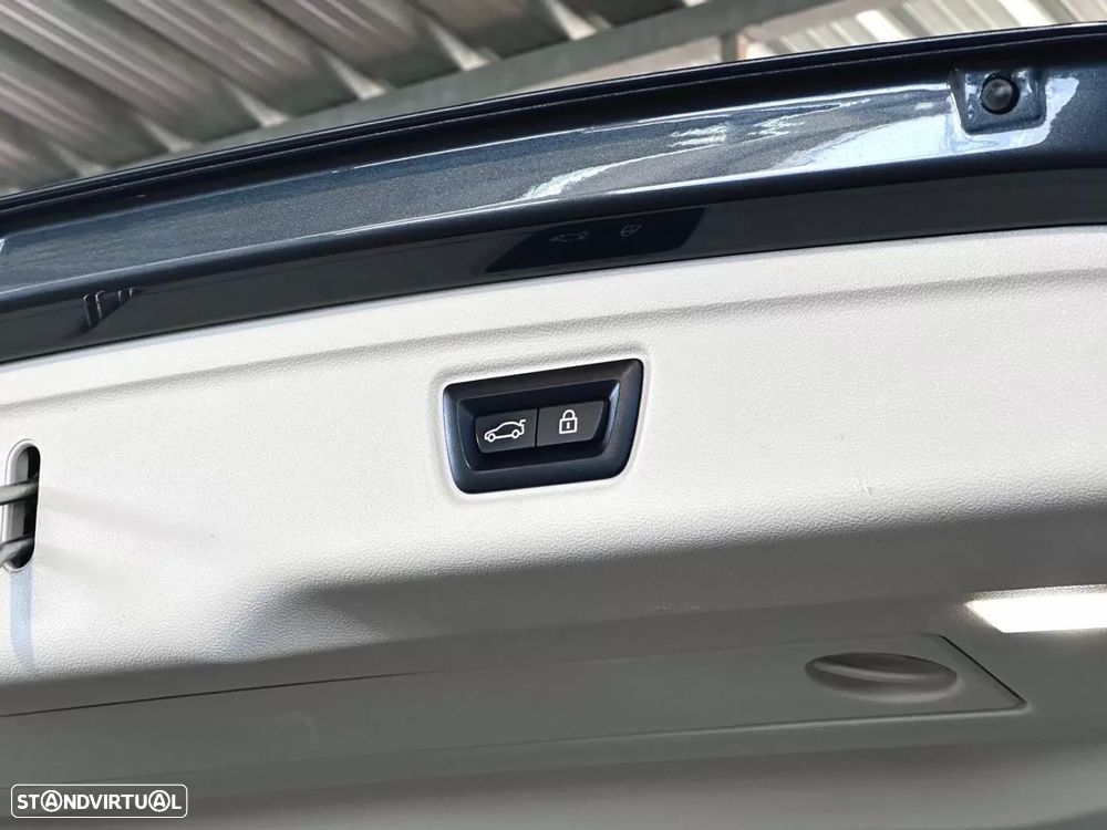 BMW 318 d Touring Aut. Advantage - 10