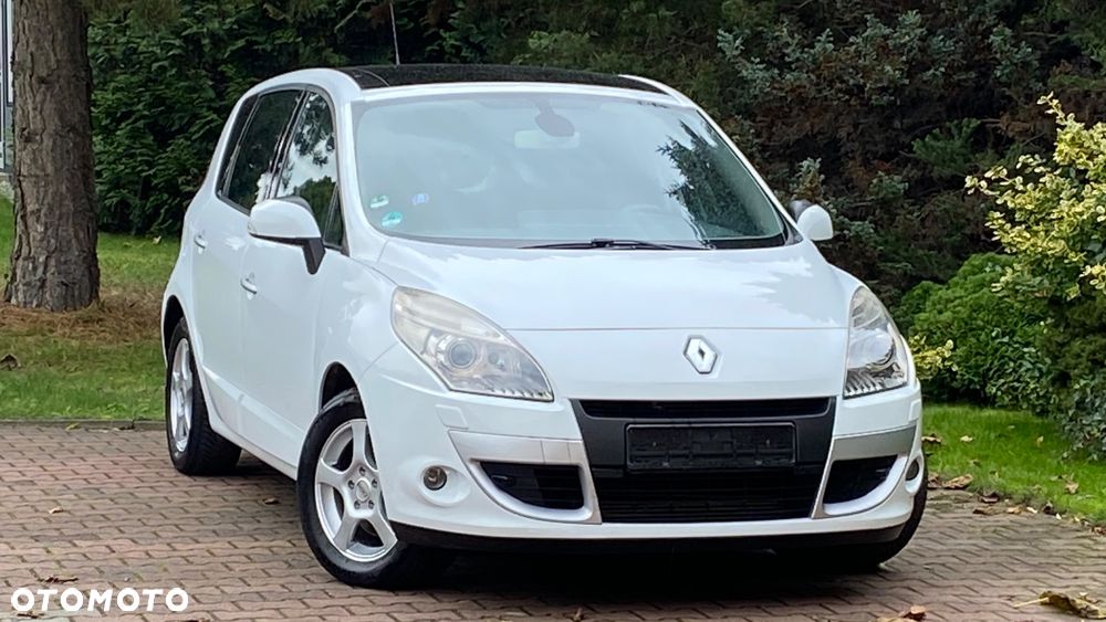 Renault Scenic 1.5 dCi Privilege EDC - 9