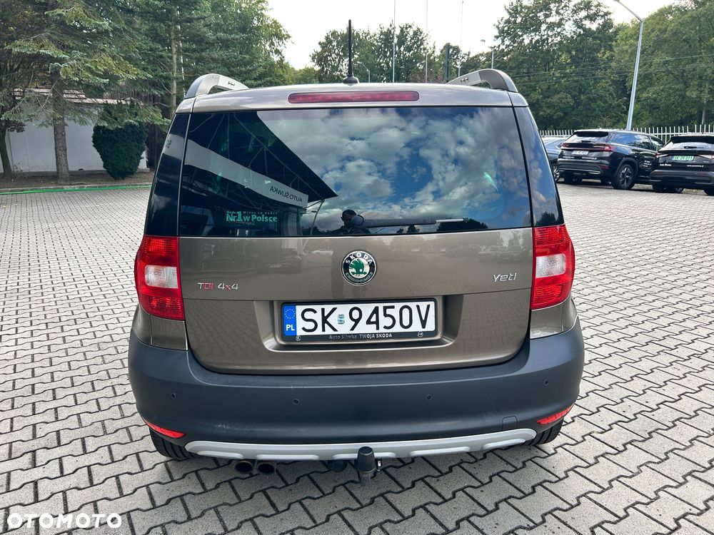 Skoda Yeti 2.0 TDI DPF 4x4 Adventure - 4