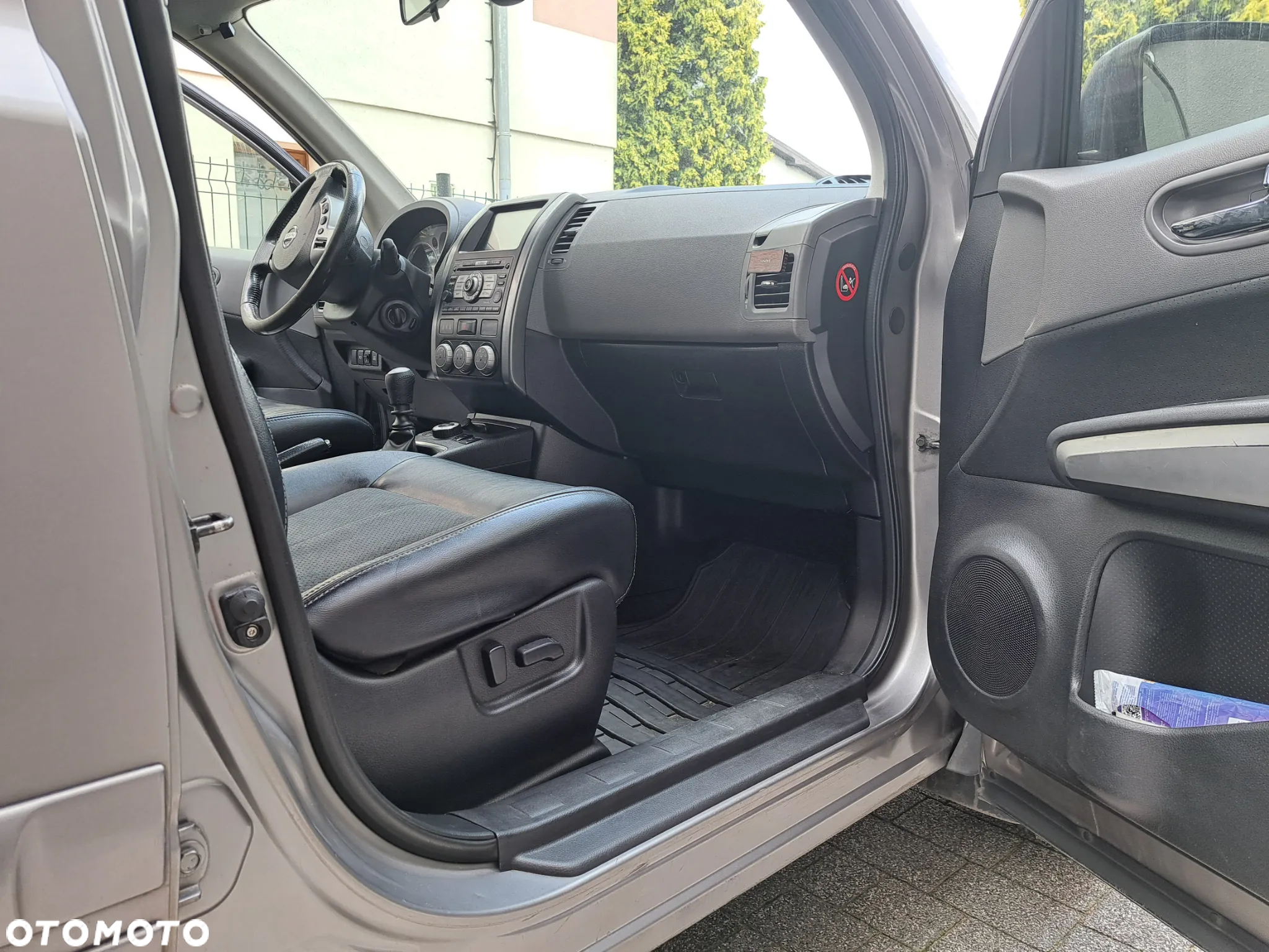 Nissan X-Trail - 11