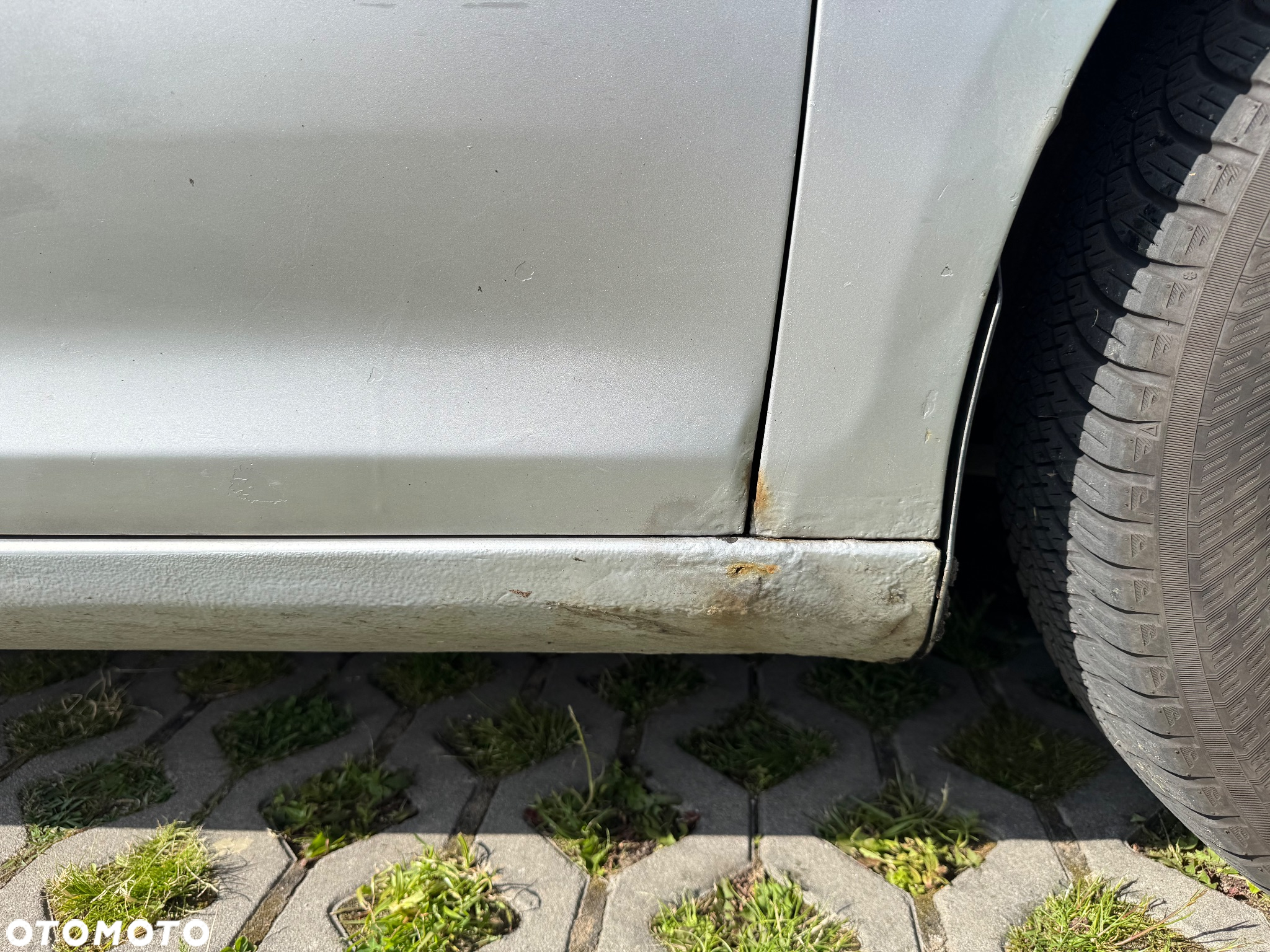 Volkswagen Golf 1.9 TDI DPF Comfortline - 6