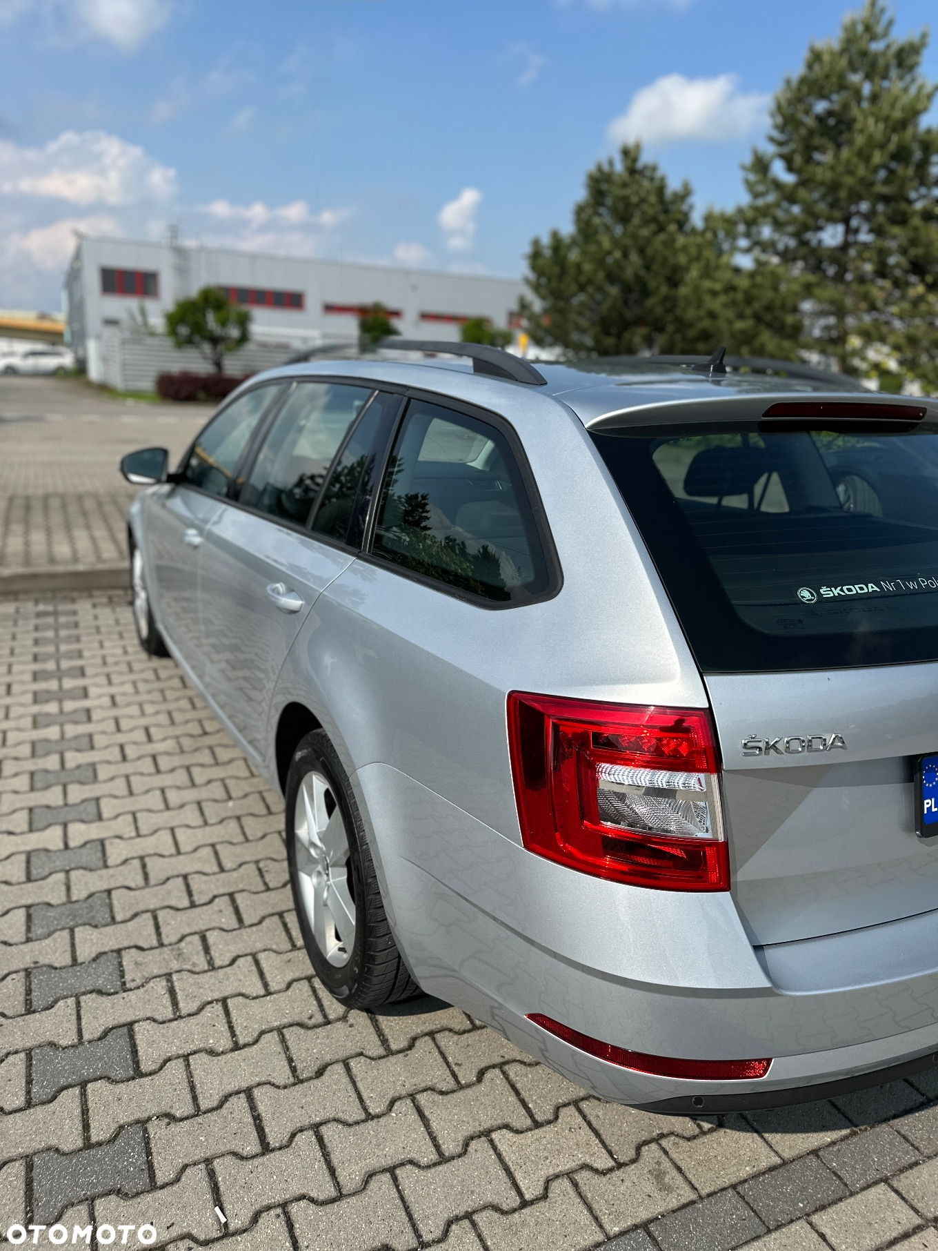 Skoda Octavia 1.6 TDI Ambition DSG - 5