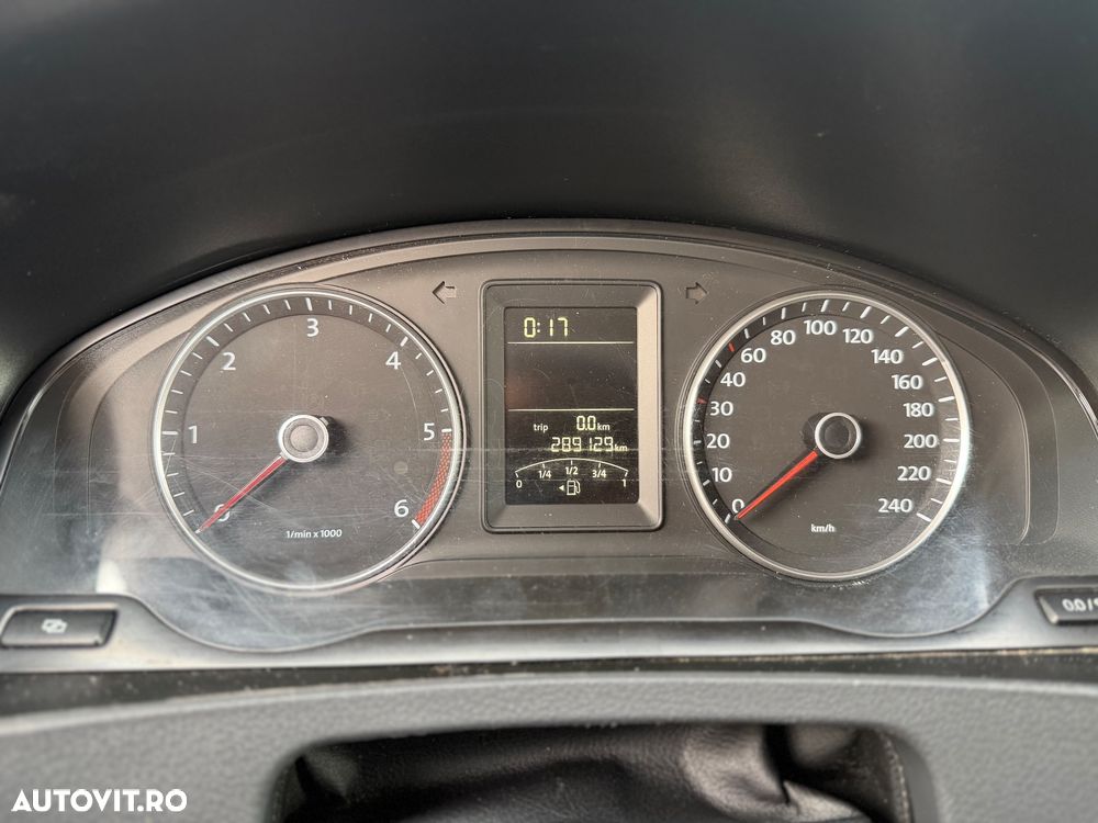 Volkswagen Transporter - 10