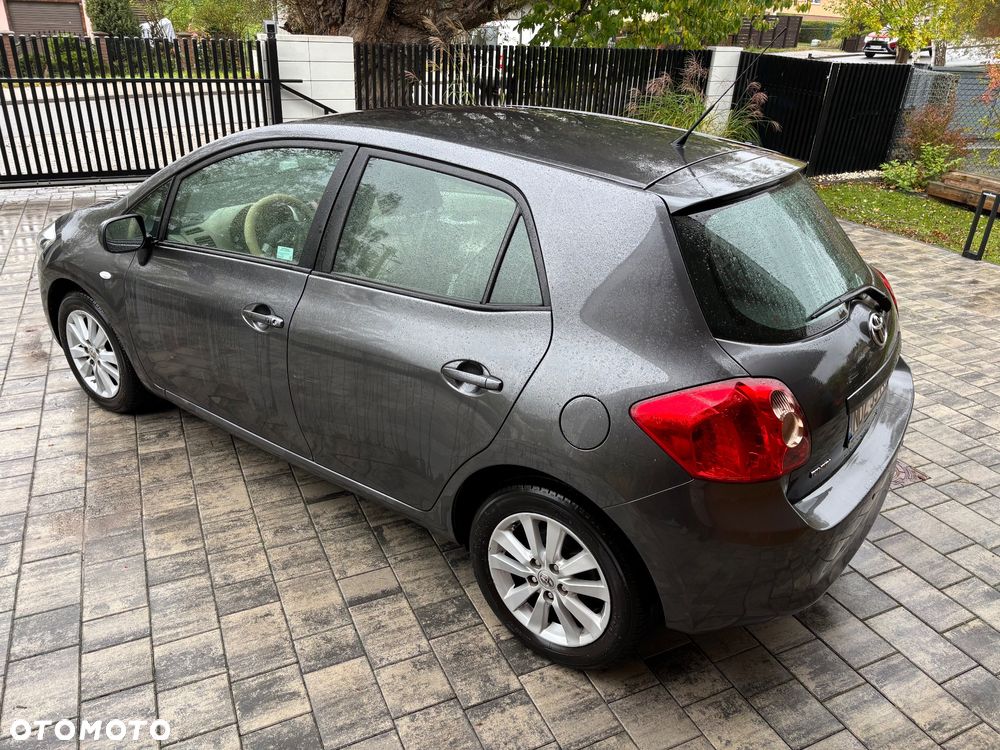 Toyota Auris 1.6 VVT-i Premium MM - 13