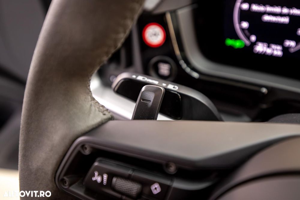 Porsche Cayenne - 22