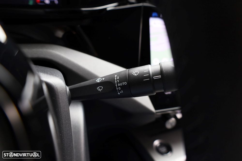 Peugeot 408 180 e-EAT8 Allure - 42