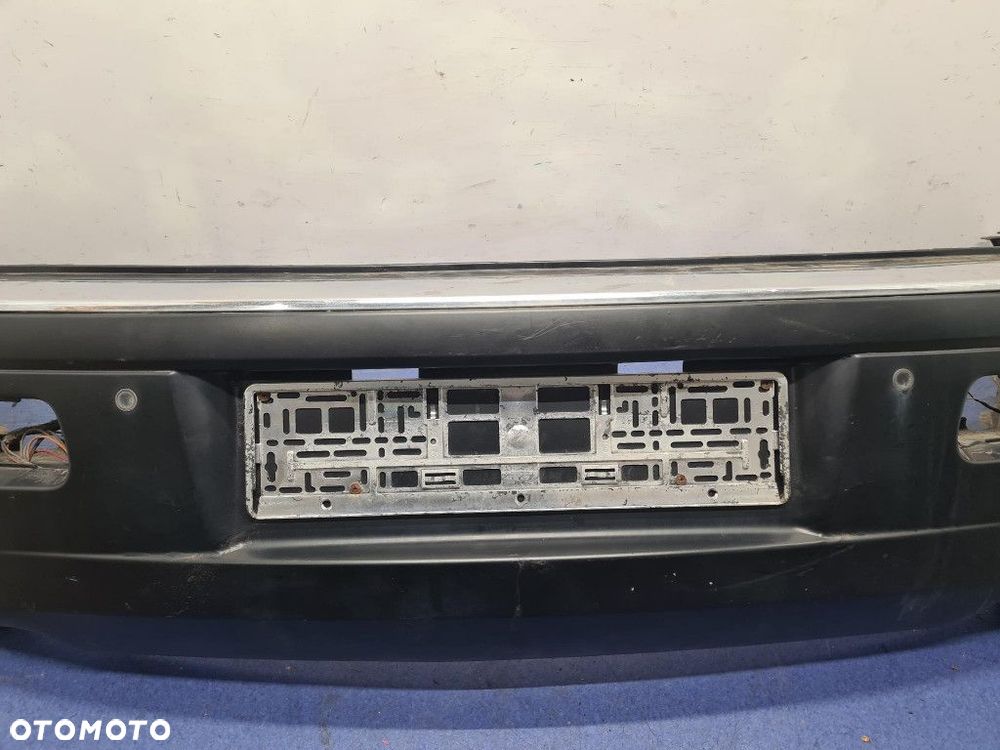 CHRYSLER 300C KOMBI 3.0 CRD ZDERZAK TYŁ - 5