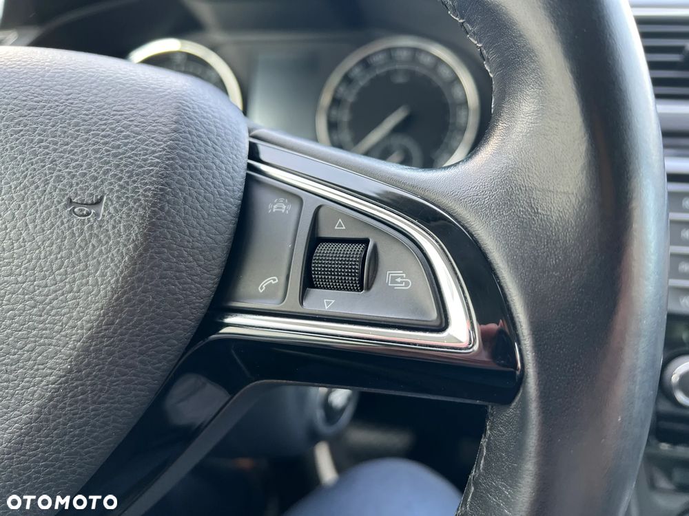 Skoda Superb 2.0 TDI Style DSG - 17