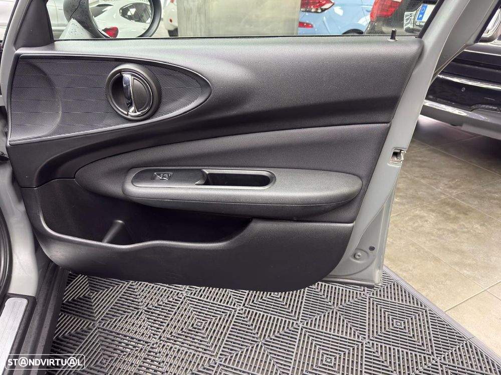 MINI Clubman One D Sport Edition - 26