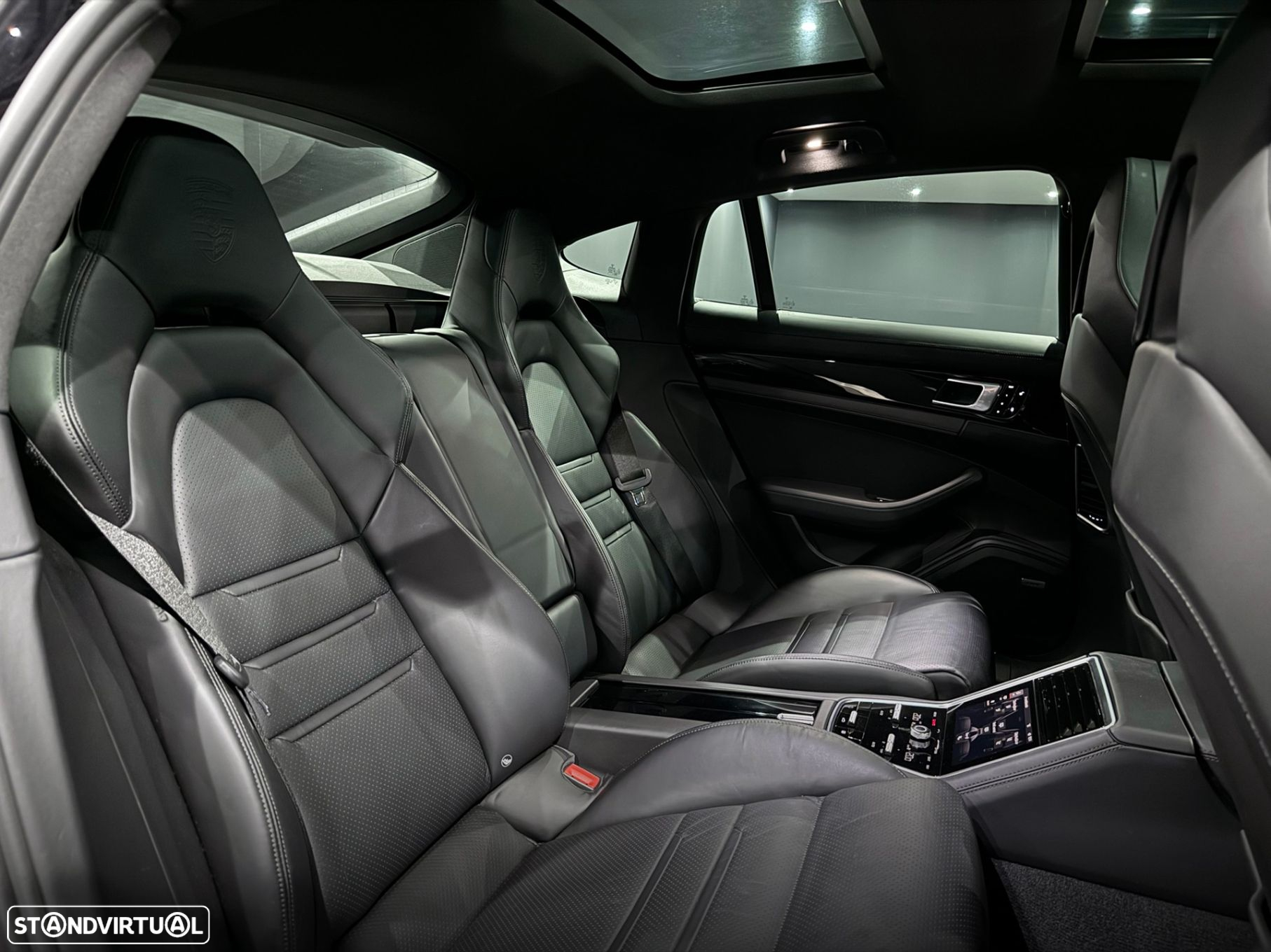 Porsche Panamera 4 E-Hybrid Executive - 53