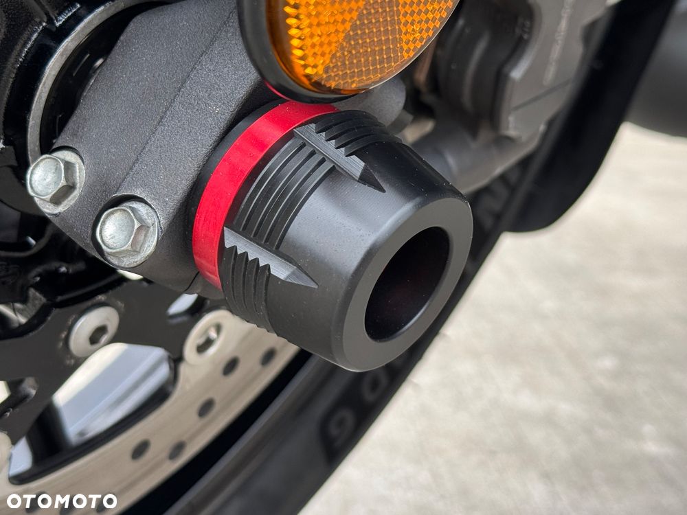 Suzuki V-STROM - 14