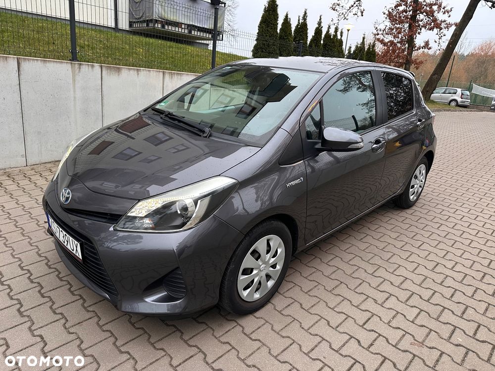 Toyota Yaris - 5
