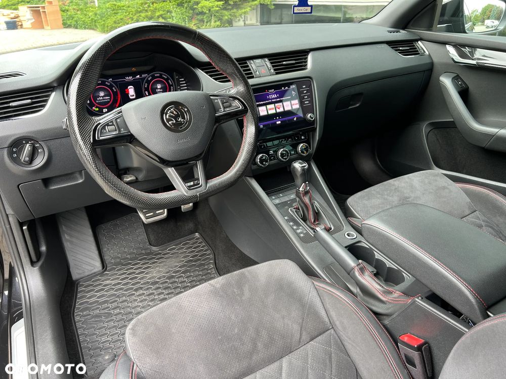 Skoda Octavia 2.0 TSI RS 245 DSG - 12