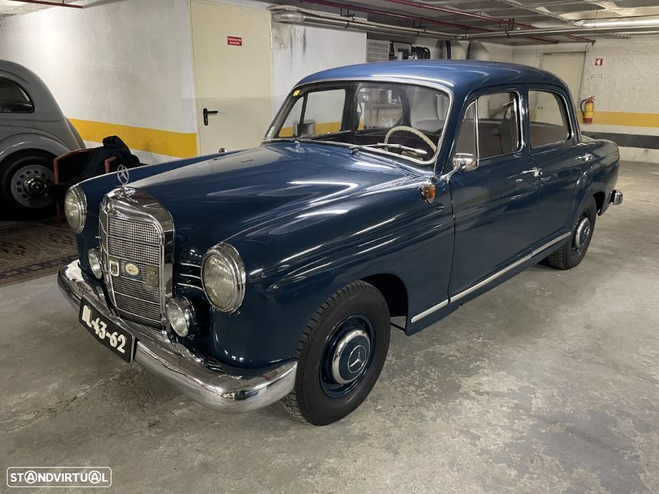 Mercedes-Benz 180 - 1