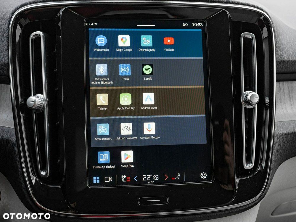 Volvo XC 40 B3 Plus Bright - 21
