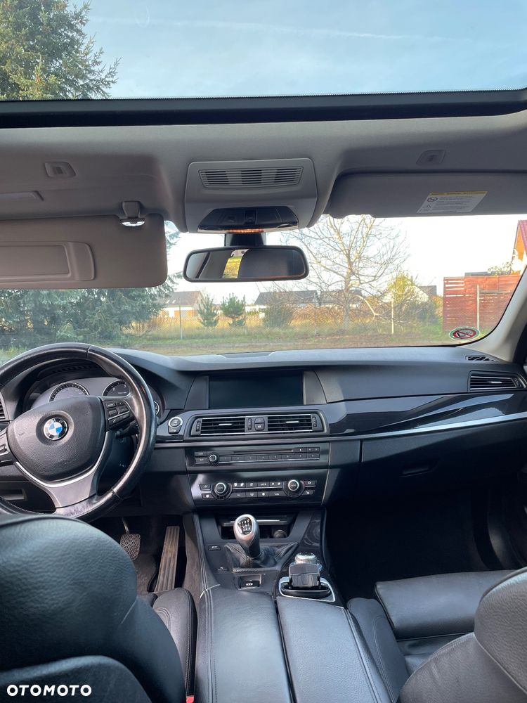 BMW Seria 5 ver-520d - 8