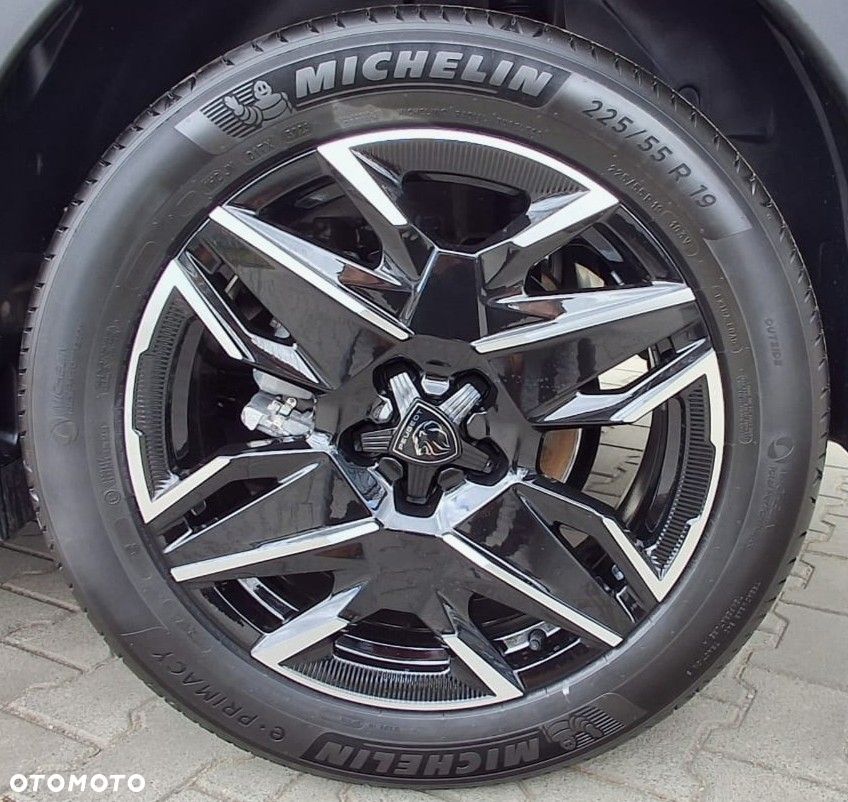Peugeot 3008 1.2 PureTech mHEV Allure e-DCS6 - 22