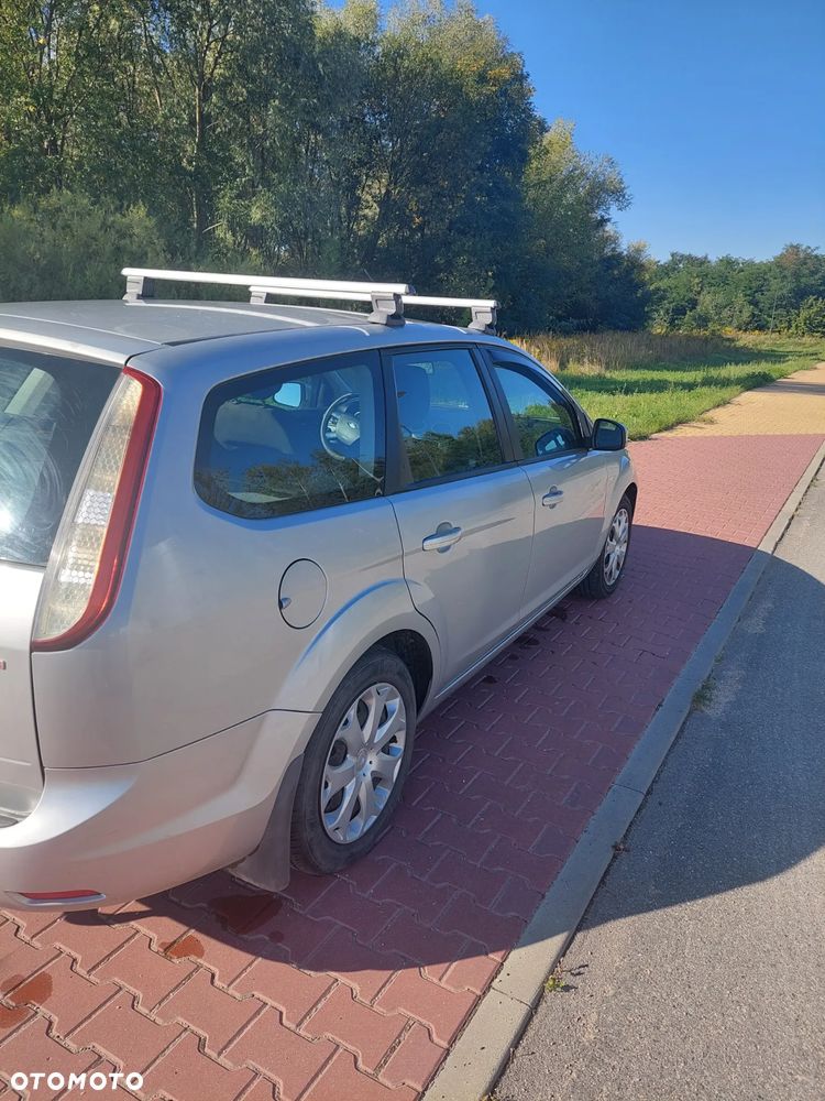 Ford Focus - 13