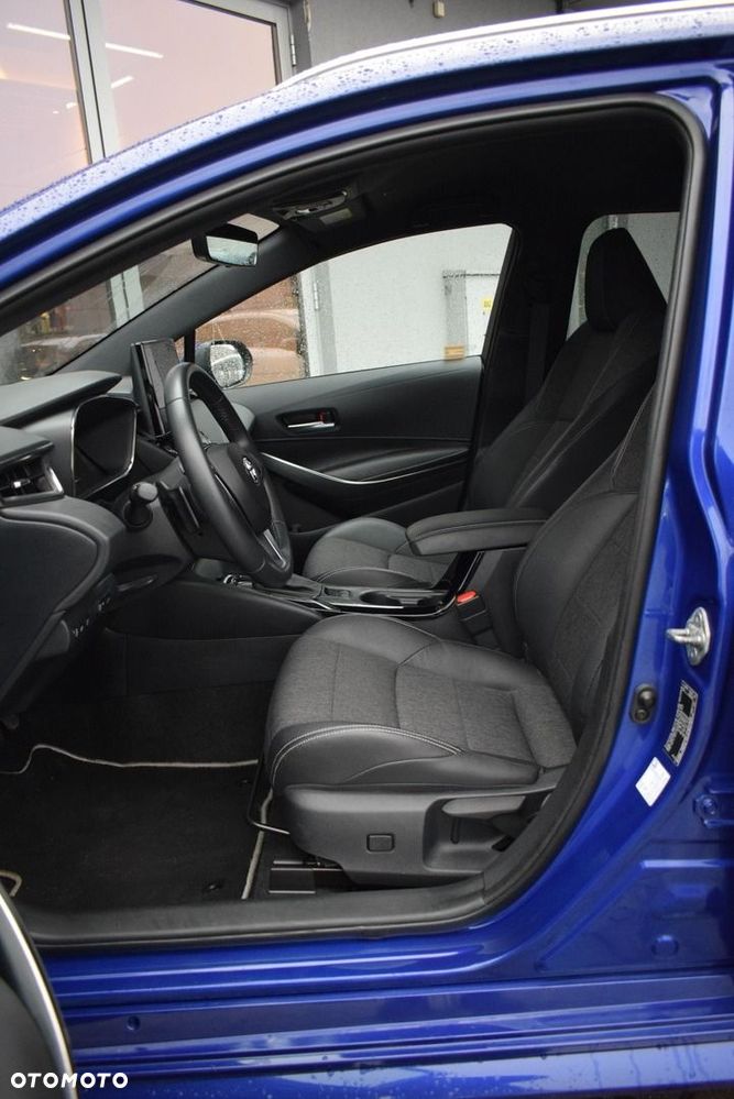 Toyota Corolla 2.0 Hybrid Style - 8