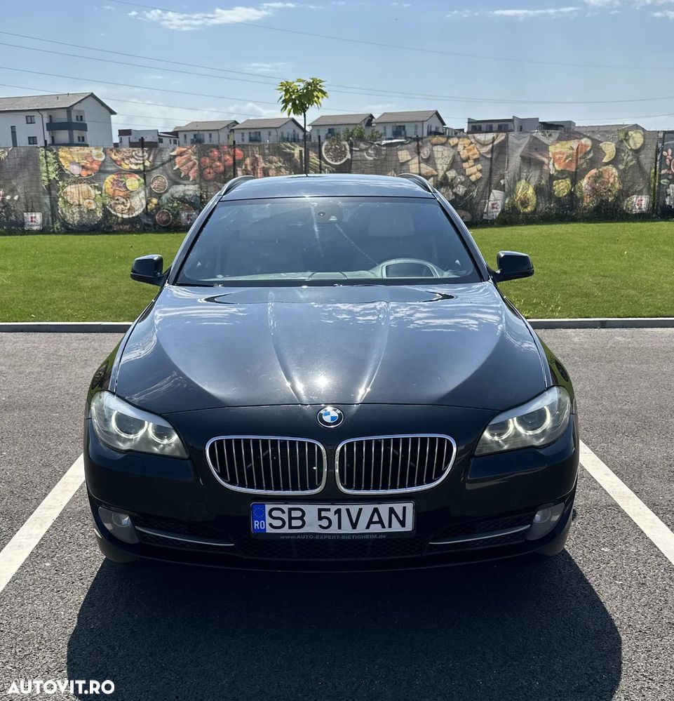 BMW Seria 5 525d xDrive - 1