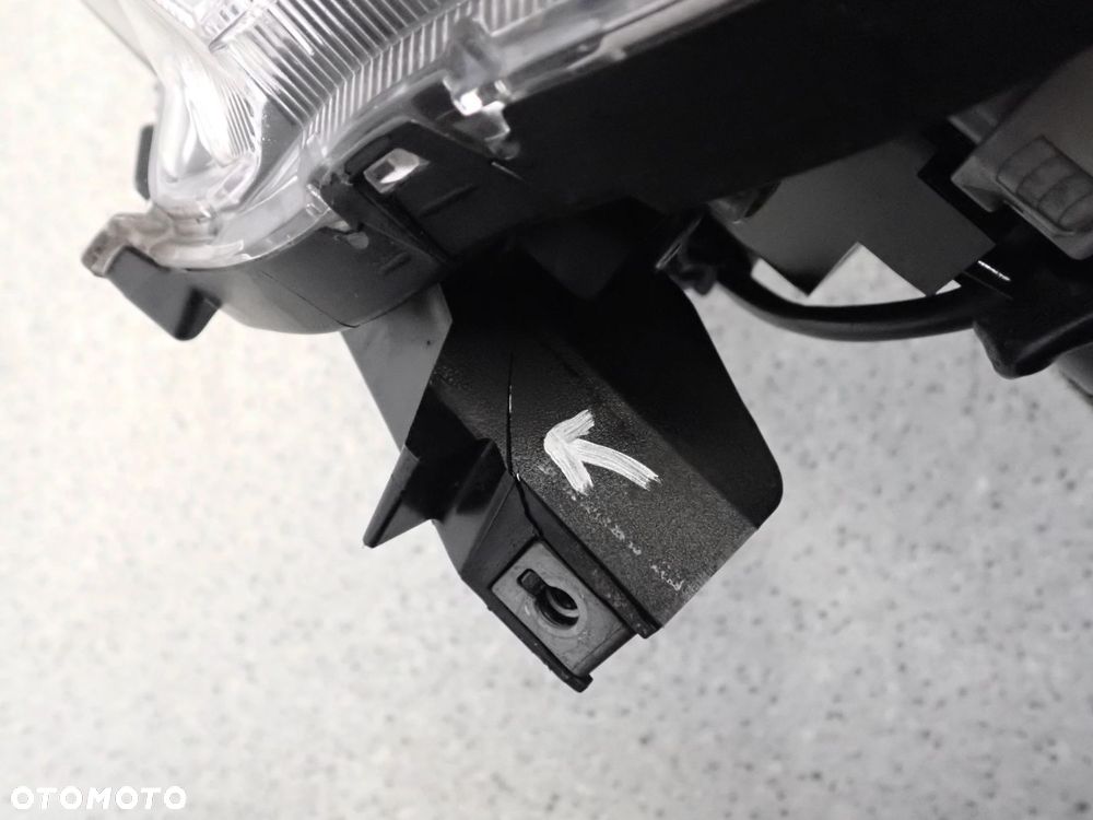 MITSUBISHI OUTLANDER II 10-12 REFLEKTOR LAMPA PRZEDNIA LEWA XENON EUROPA - 15