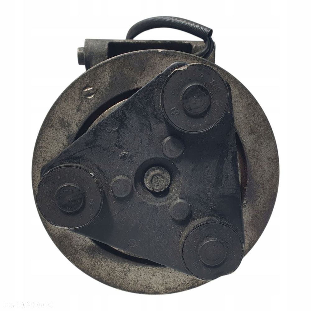 SPRĘŻARKA KLIMATYZACJI Ford Focus III MK3 2.0 TDCI 8FK351334-431 - 6