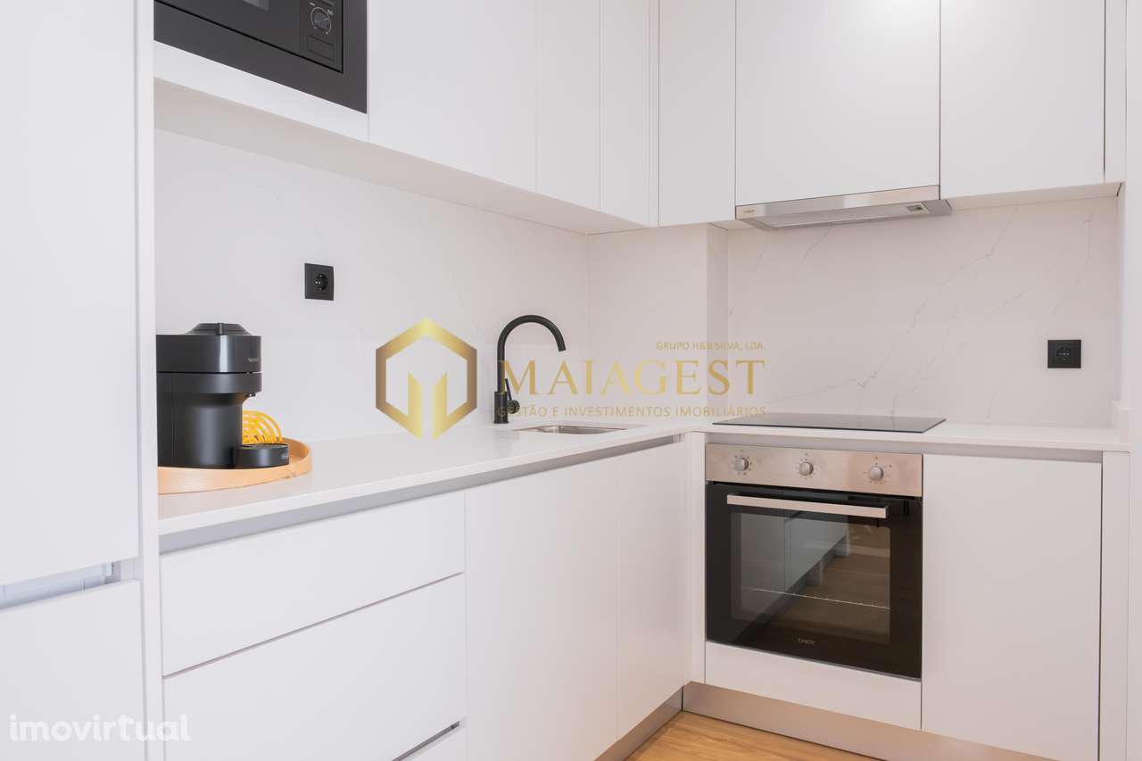 Apartamento T1+1 Totalmente Mobilado no Coração de Nogueira - Grande imagem: 4/34