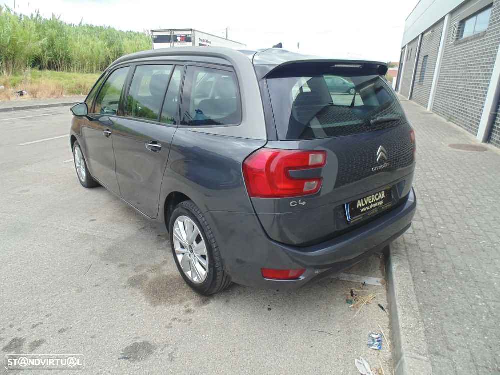Citroën C4 Grand Picasso 1.6 e-HDi Intensive — fotografia 14