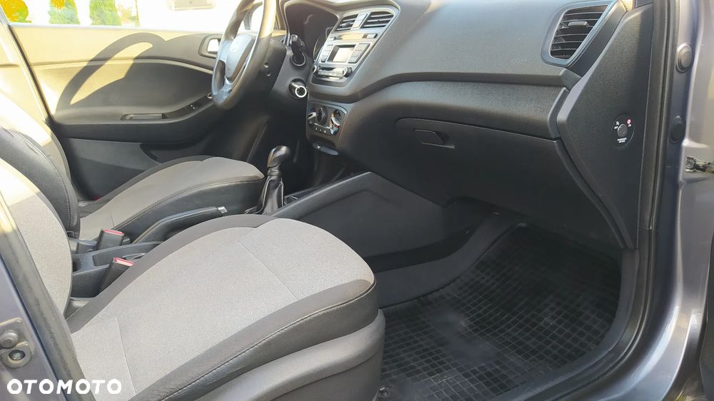 Hyundai i20 - 35