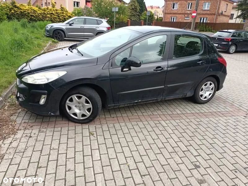 Peugeot 308 - 1