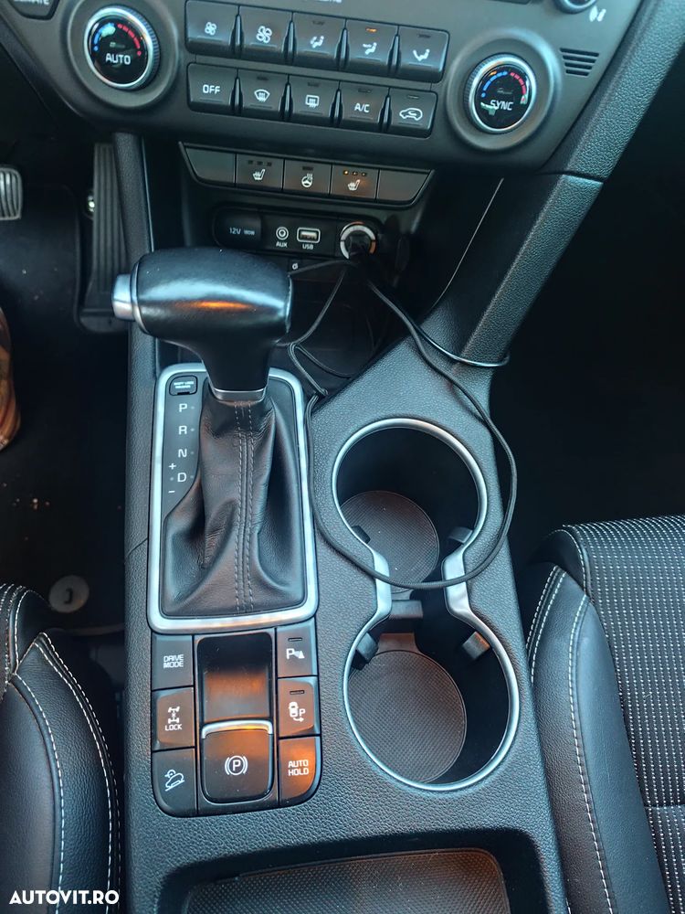 Kia Sportage - 4