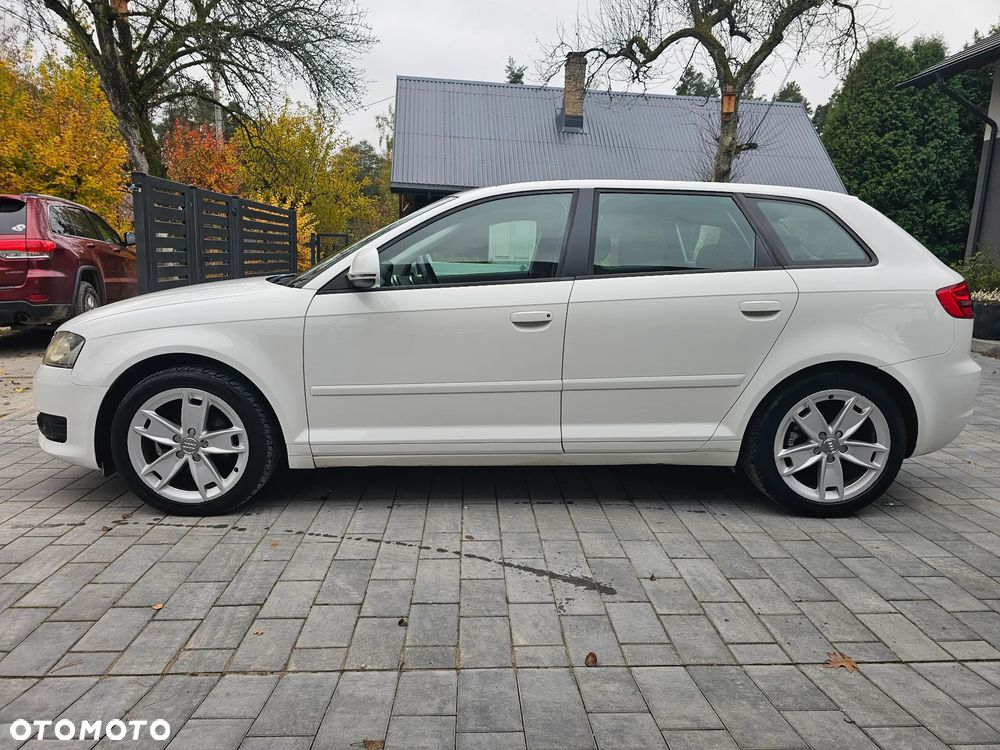 Audi A3 Sportback 2009 photo 5