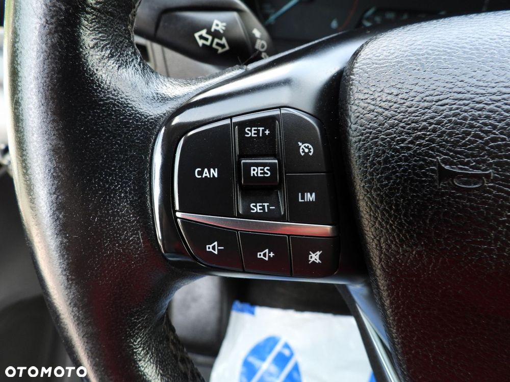Ford TRANSIT  FURGON TEMPOMAT LEDY KLIMATYZACJA  130KM - 29