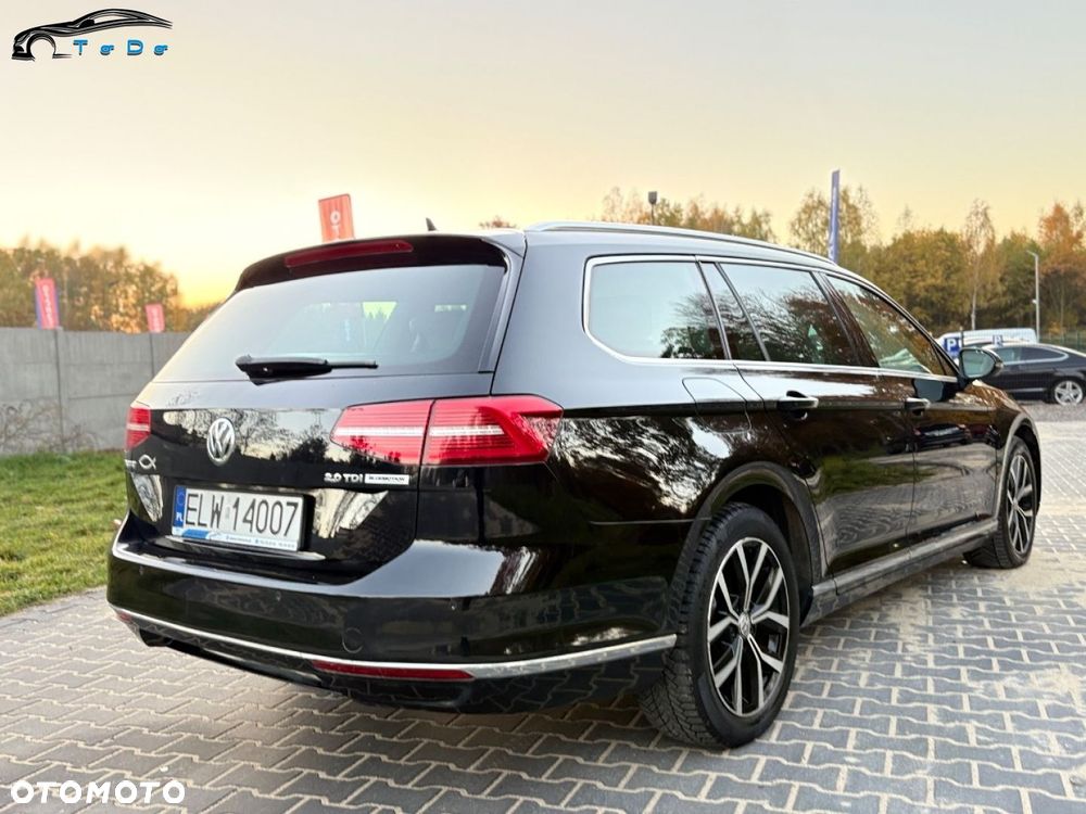 Volkswagen Passat Variant 2.0 TDI BMT Highline DSG - 12