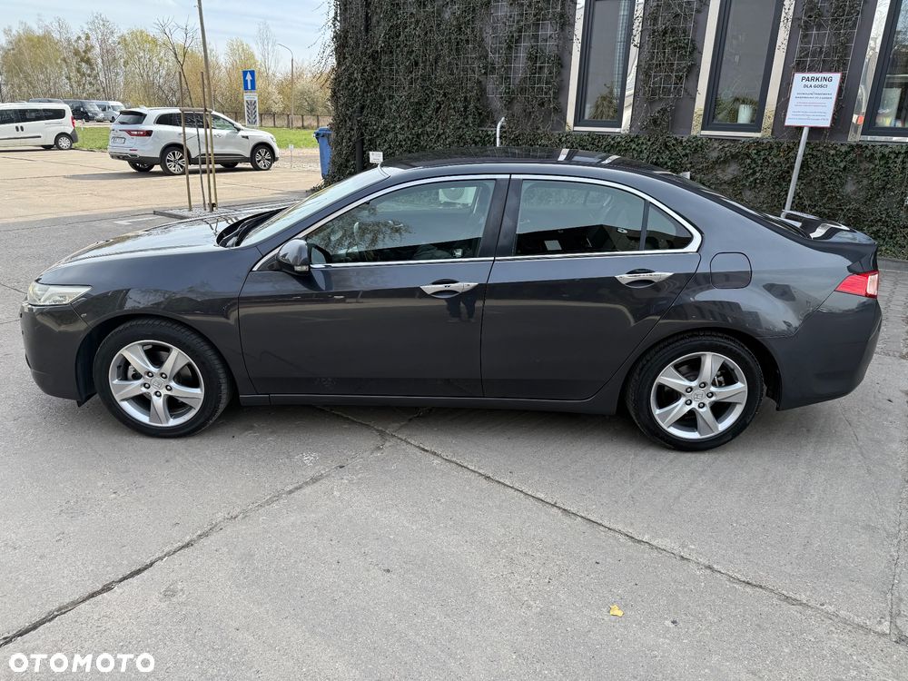 Honda Accord 2.0 Elegance 50 Jahre Edition - 39