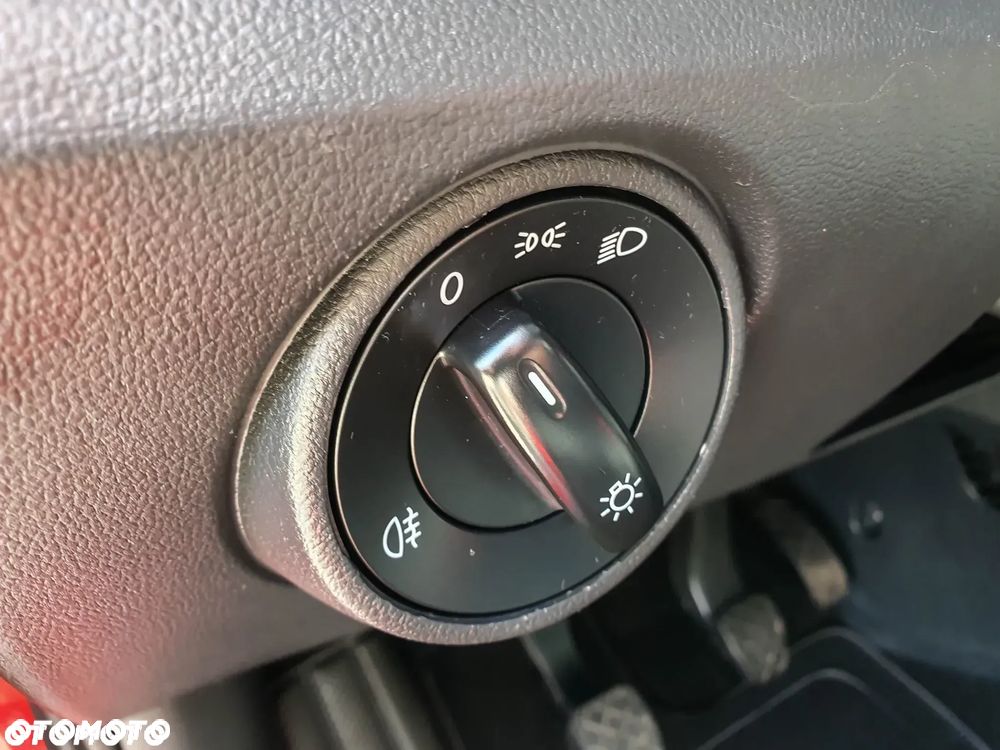 Volkswagen up! - 32