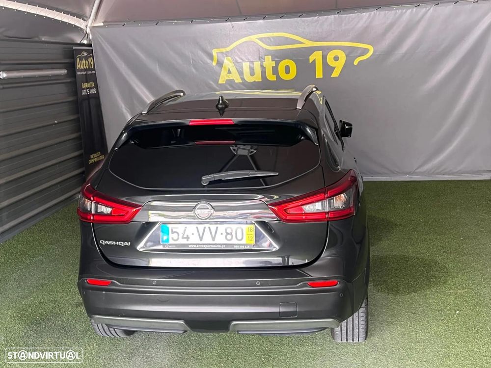 Nissan Qashqai 1.5 dCi N-Connecta J18+Led — fotografia 6