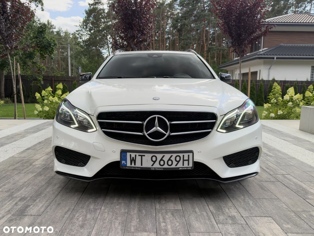 Mercedes-Benz Klasa E 250 BlueTEC 4-Matic Classic - 26