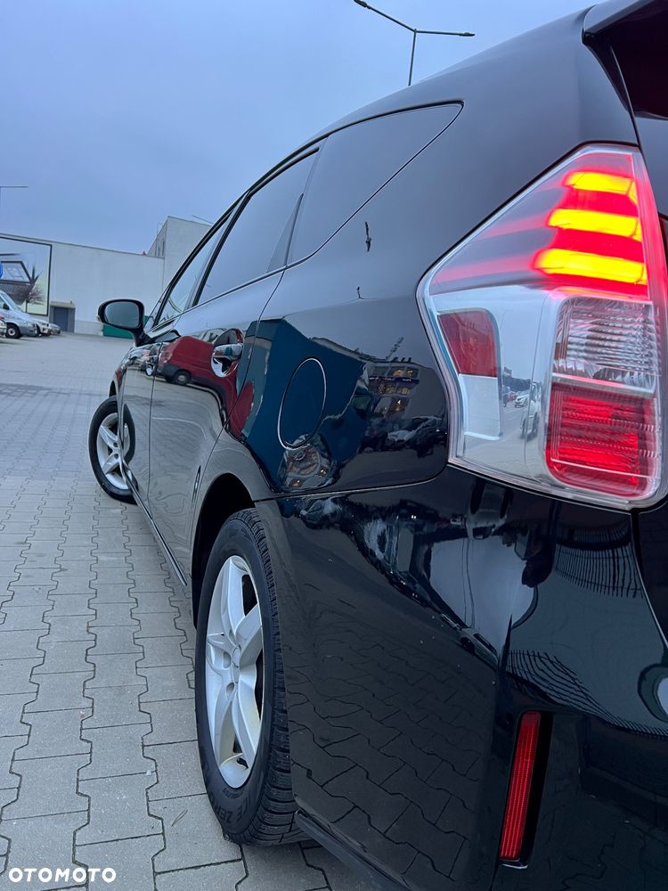 Toyota Prius+ (Hybrid) Comfort - 12