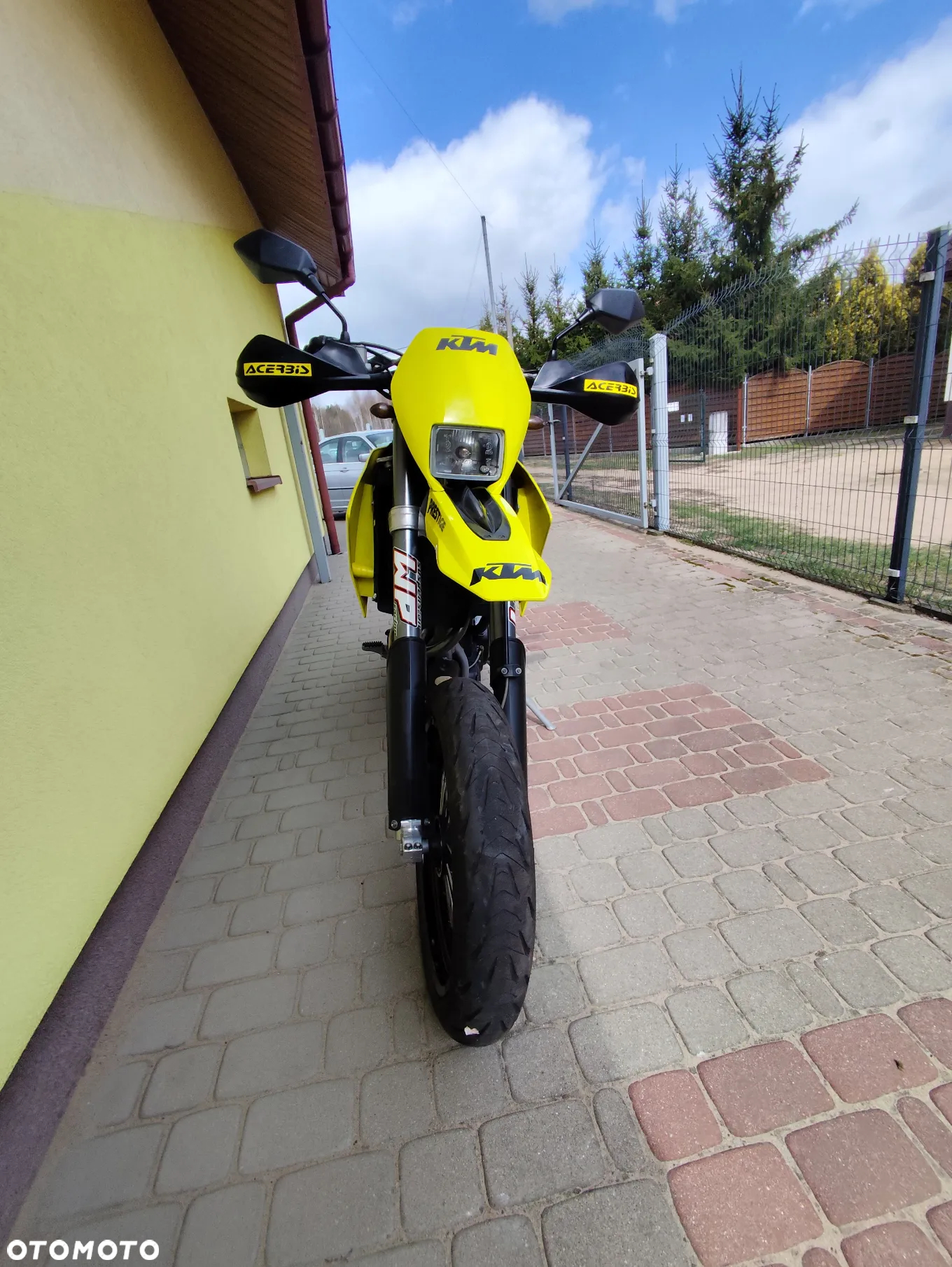 KTM LC