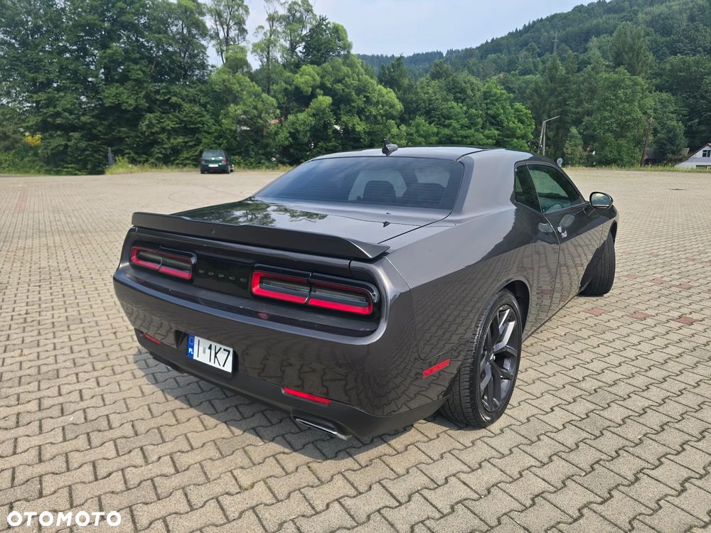 Dodge Challenger 5.7 R/T - 15