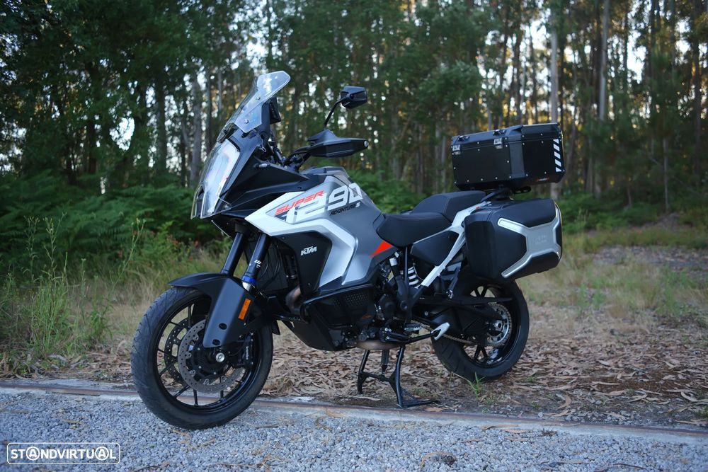KTM 1290 Super Adventure S - 14